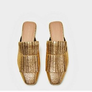 Gold mules